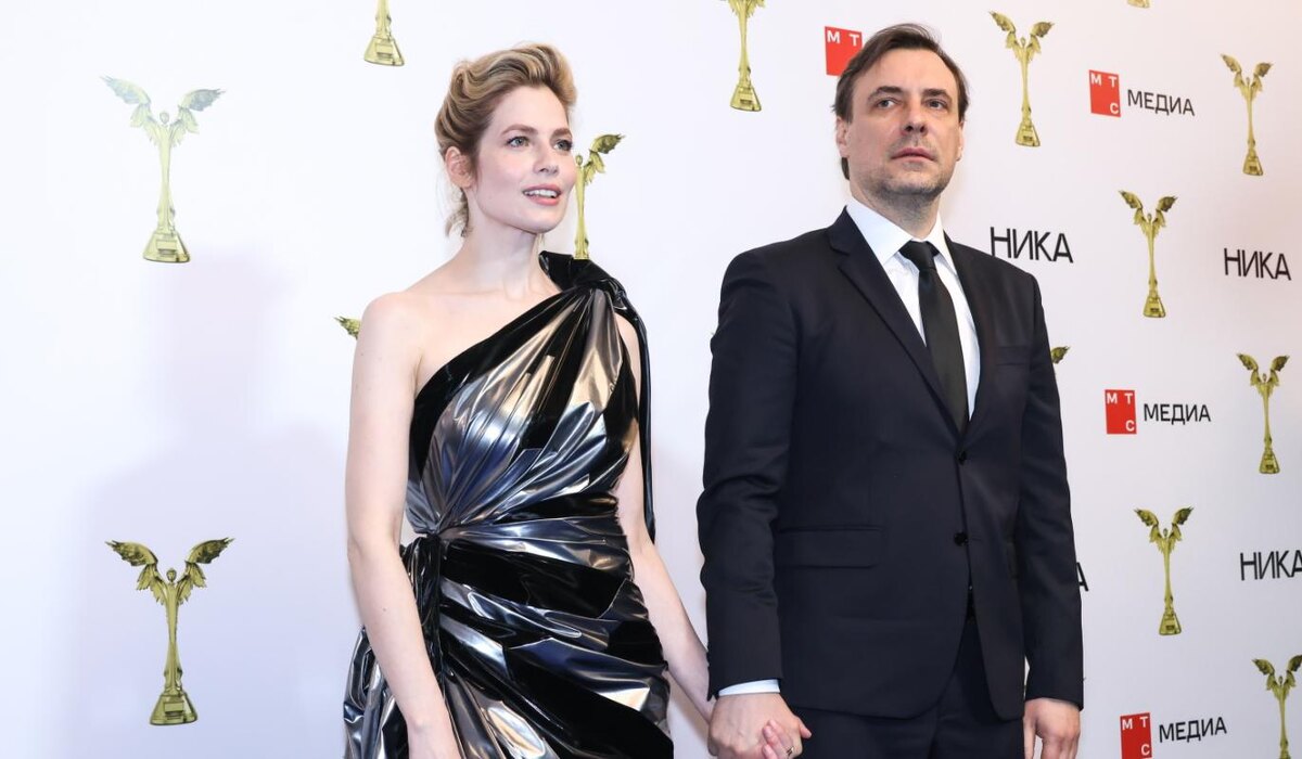     Юлия Снигирь и Евгений Цыганов отказались от статуэток "Ника"