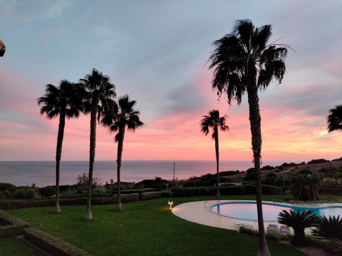 Это вид с нашей террасы. Там, где мы живём сами