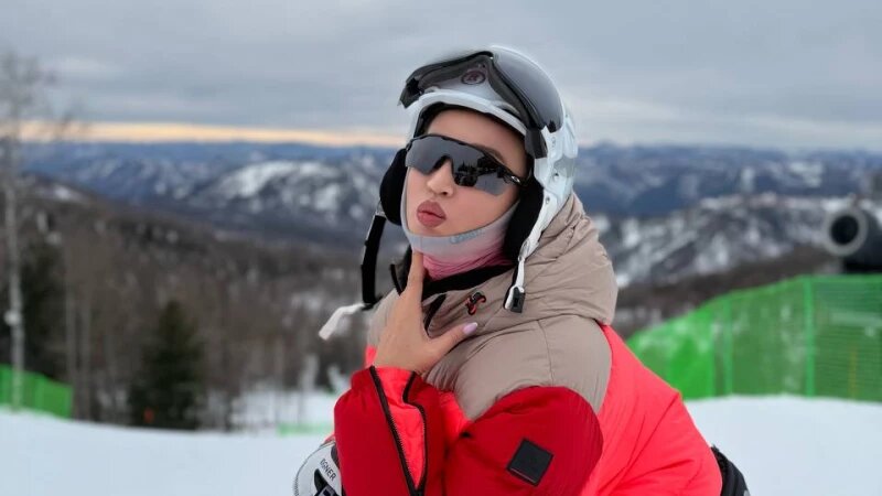     Ольга Бузова на Алтае. Телеграм-канал Ольги Бузовой