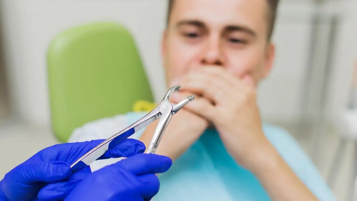    Стоматолог.