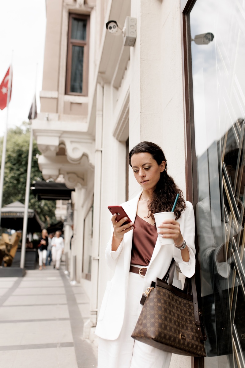 Марина Акайдын | Адвокат в Турции