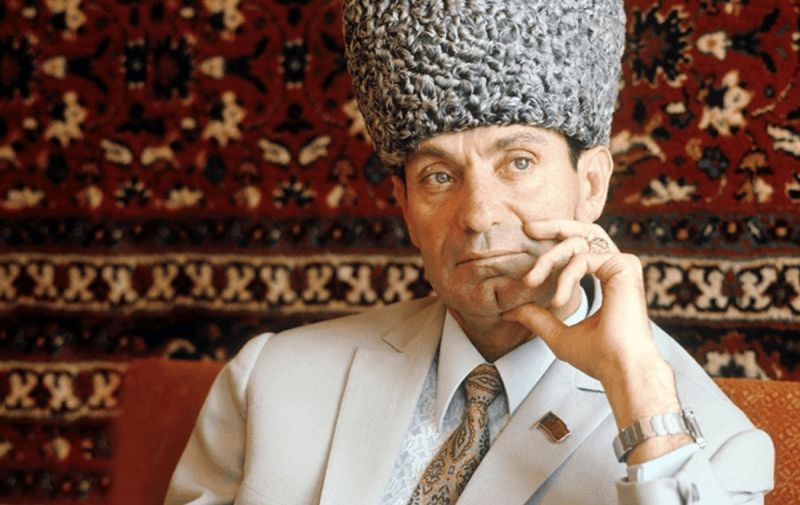 "Танцы народов мира" и Махмуд Эсамбаев