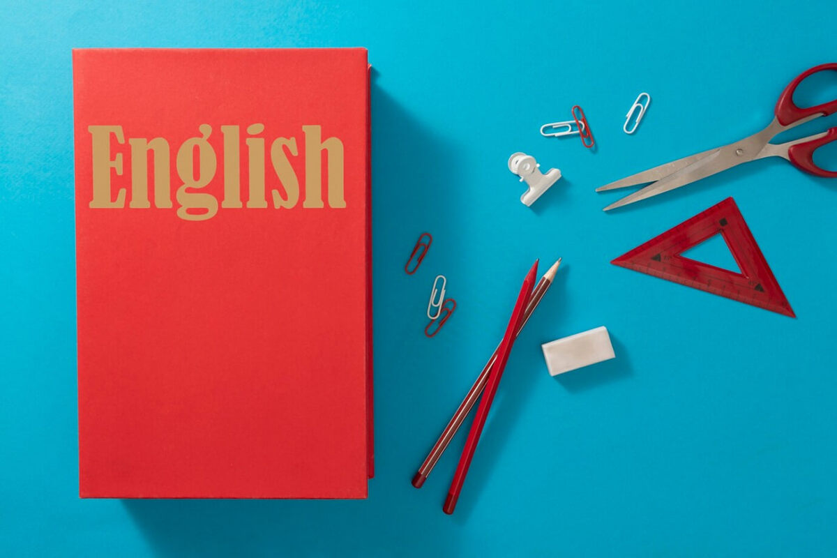    Хорошие самоучители английского для начинающих взято с сайта freepik.com