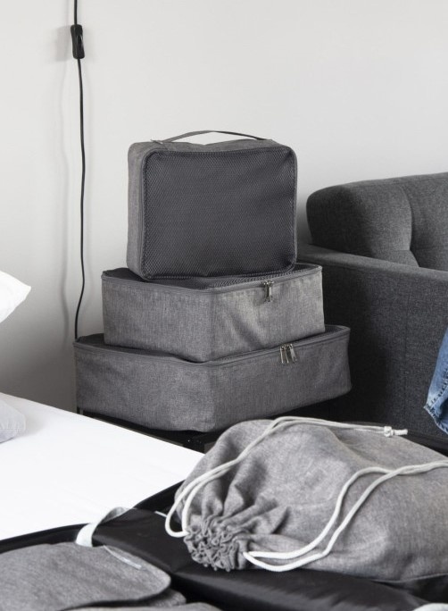 Серия кофров и мешочков Bigso Travel