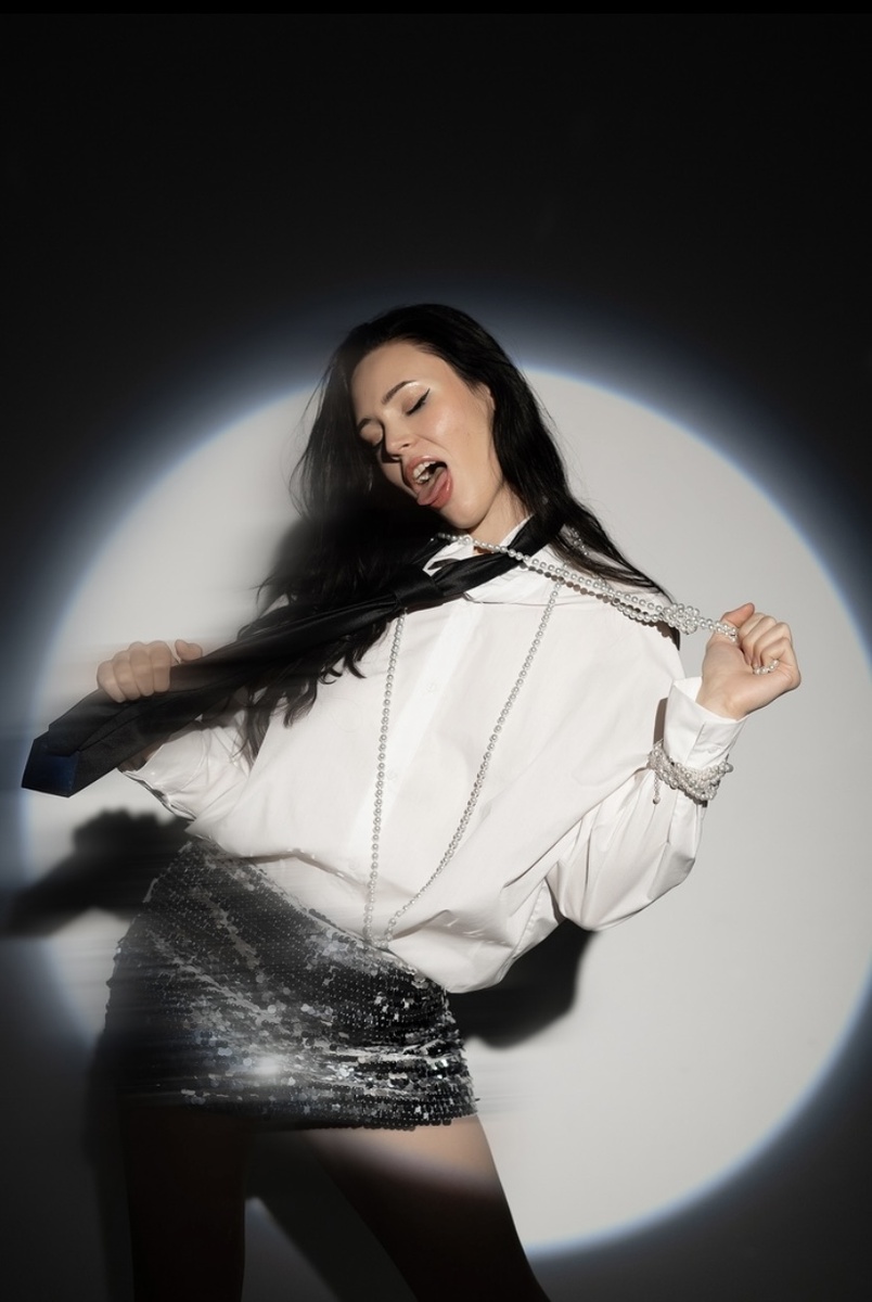 я свободна в проявлениях. навстречу внутреннему огню !