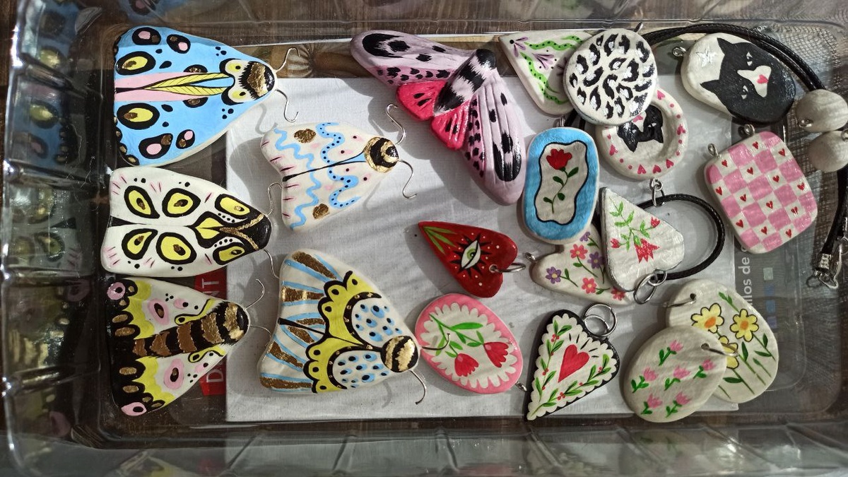 новые фигурки из глины с росписью