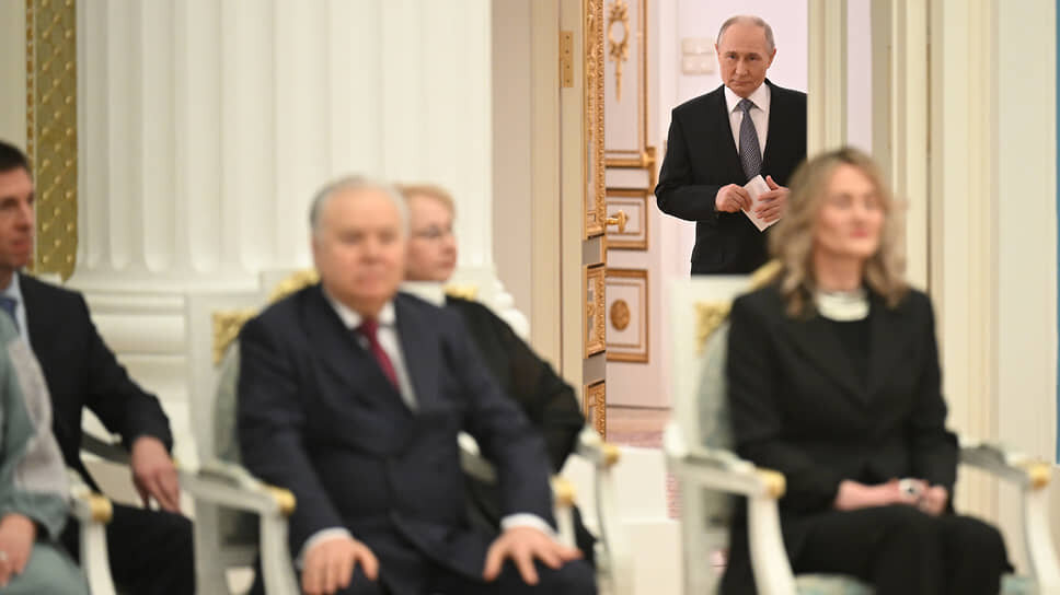 Владимир Путин перед началом заседания совета.📷Фото: Дмитрий Азаров / Коммерсантъ