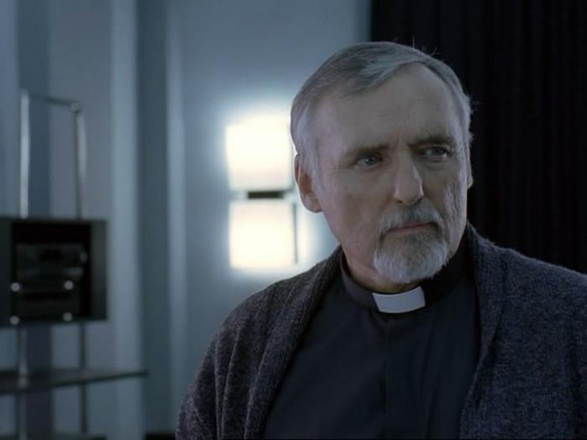 Кадр из фильма «Смертельный лабиринт» (2005)