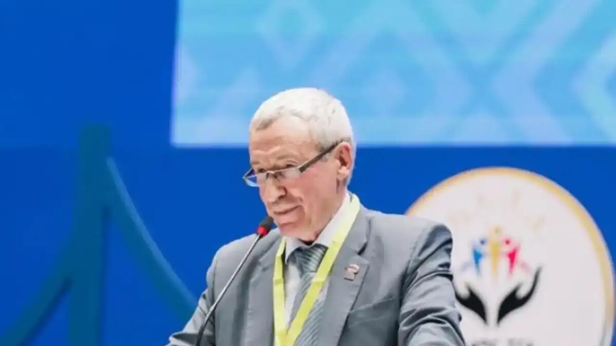    Глава комиссии Совфеда Андрей Климов.