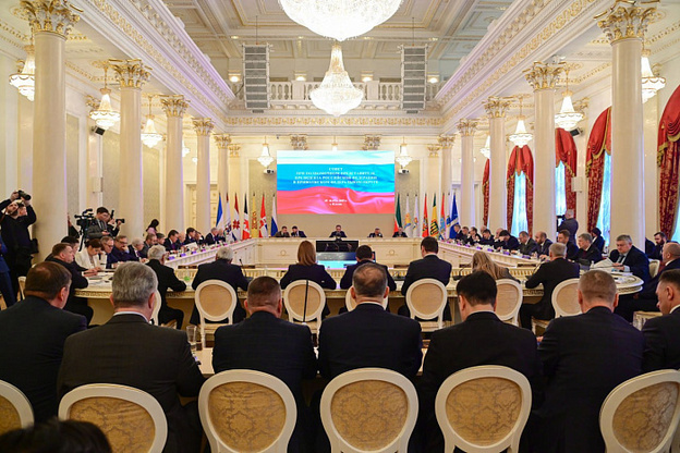    Александр Соколов заявил, что мигранты должны вести себя согласно российским законам