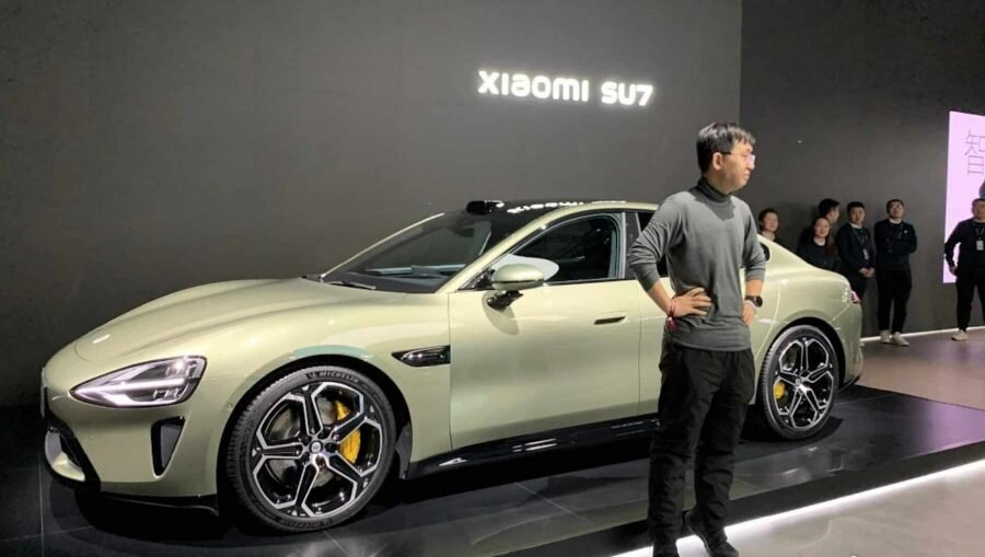 Электроавтомобиль Xiaomi SU7