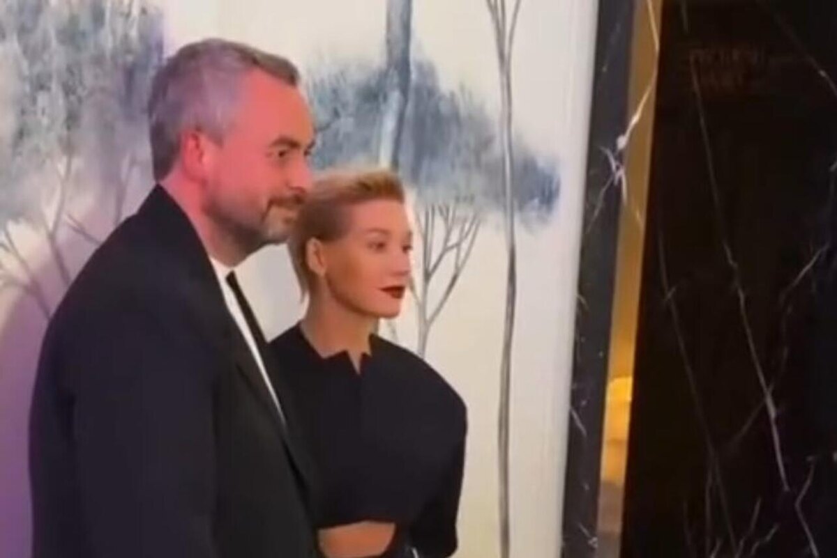    Кристина Асмус и Илья Бурец Соцсети