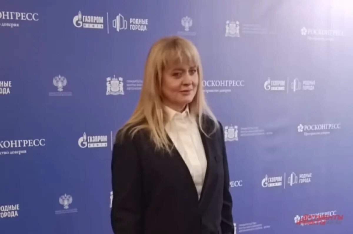    Путин присвоил Михалковой и Олешко звания народных артистов России