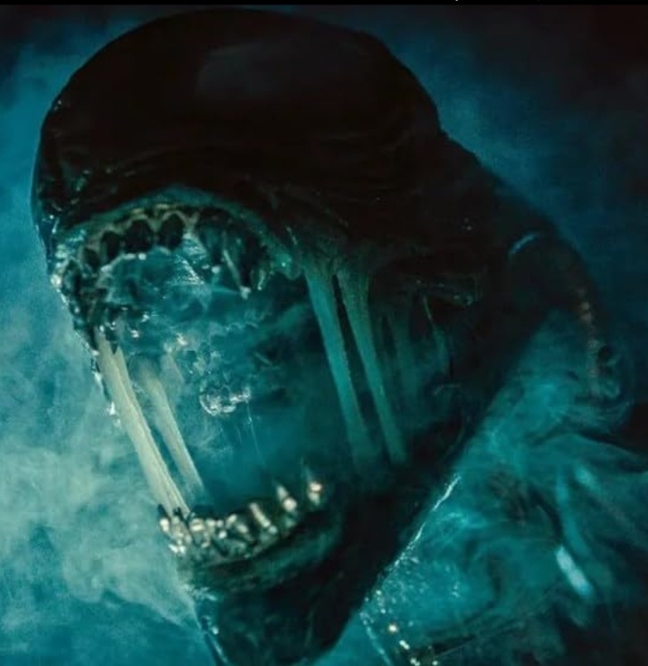 Постер фильма "Чужой: Земля"