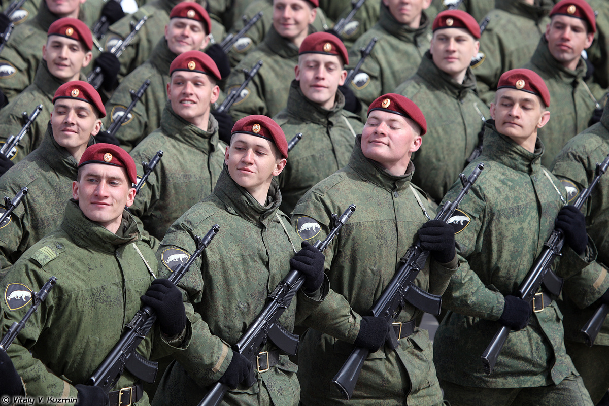 Торжественное построение Росгвардии