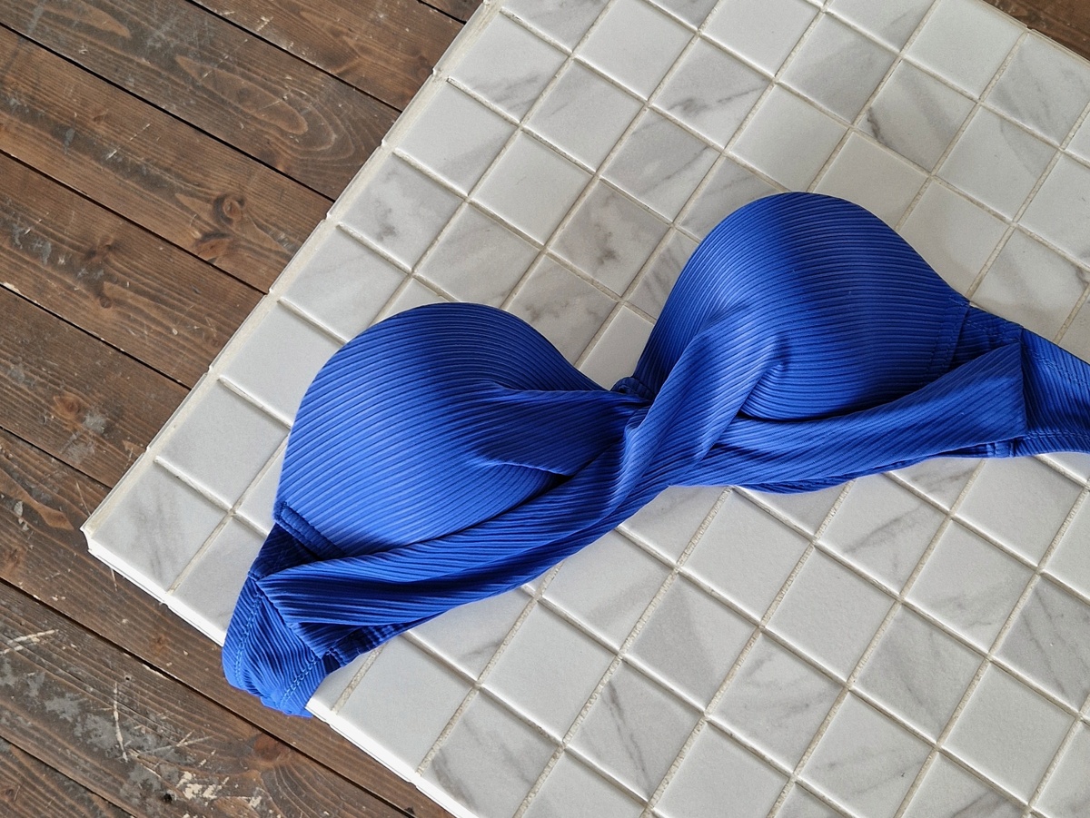 Как сшить купальник? (Один из любимых моих верхов, просто для обложки)