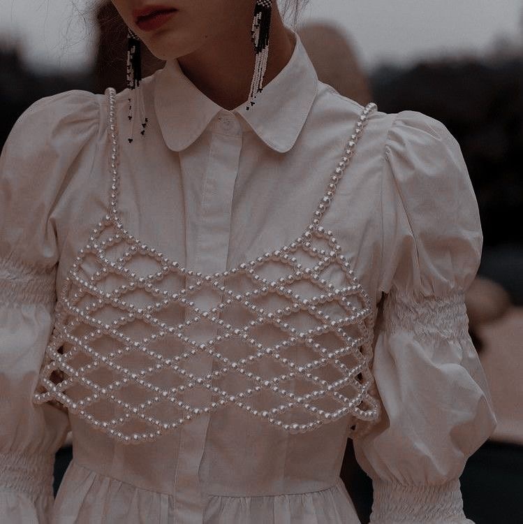 Идеальный вариант сочетания морского мотива с трендовой рубашкой