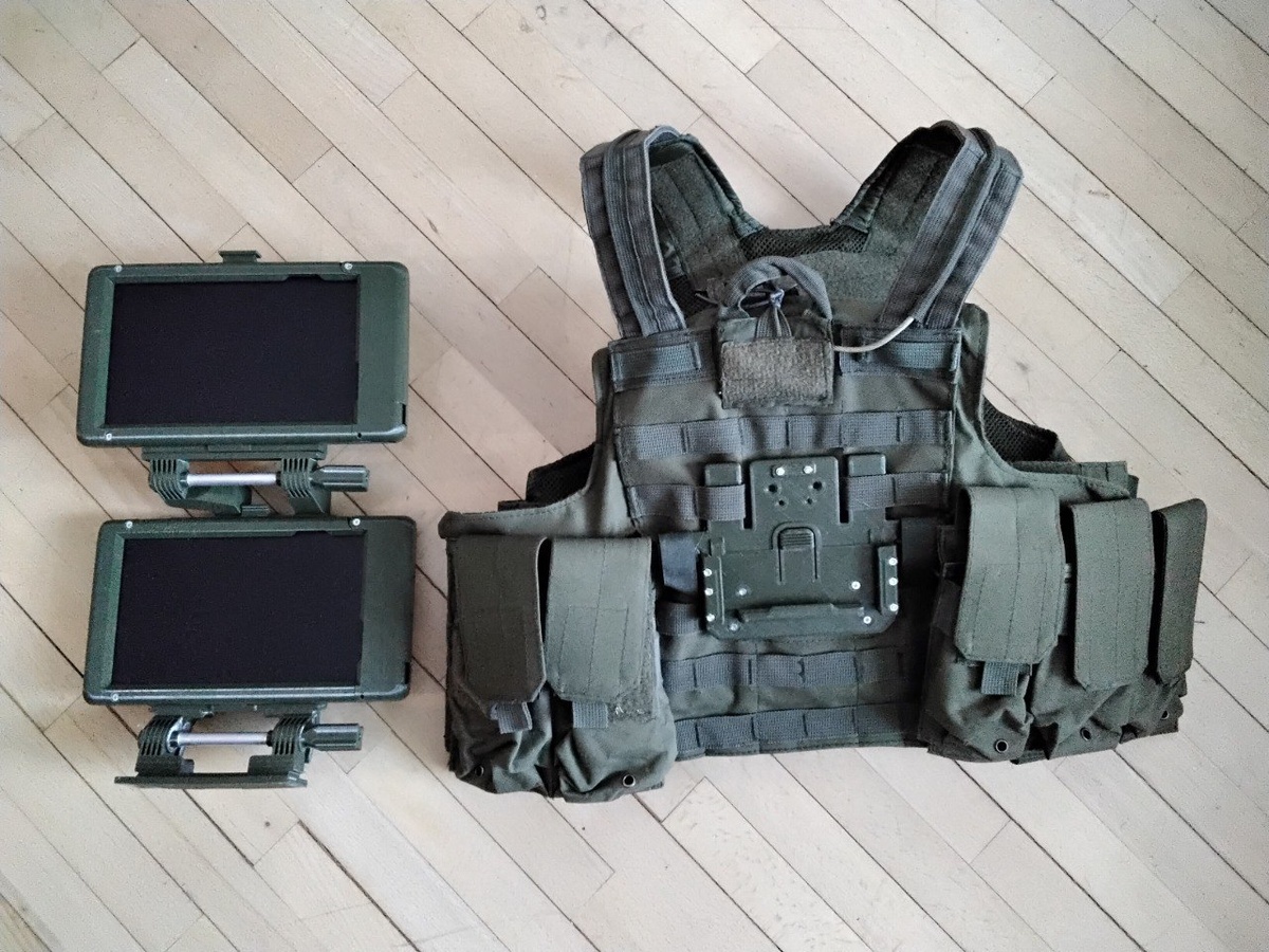     Аппаратно-программный комплекс (АПК) «Ветерок — Артгруппа» / Из личного архива