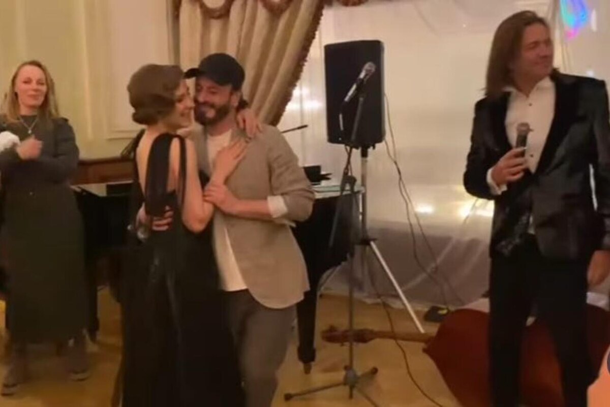    Лиза Арзамасова, Илья Авербух и Дмитрий Маликов Кадр из видео