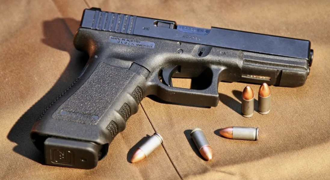 Глок 17 (en.topwar.ru)