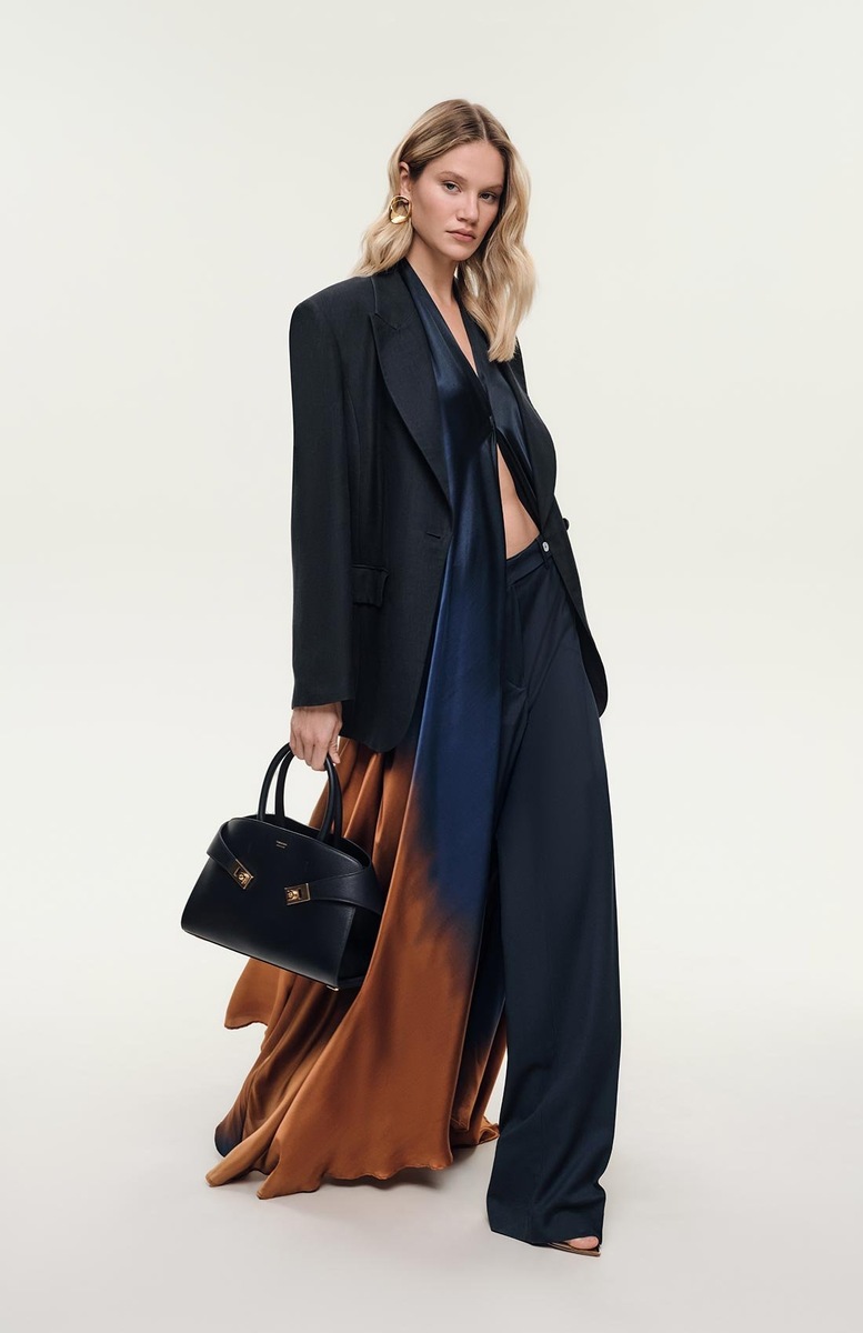 Источник: https://www.tsum.ru