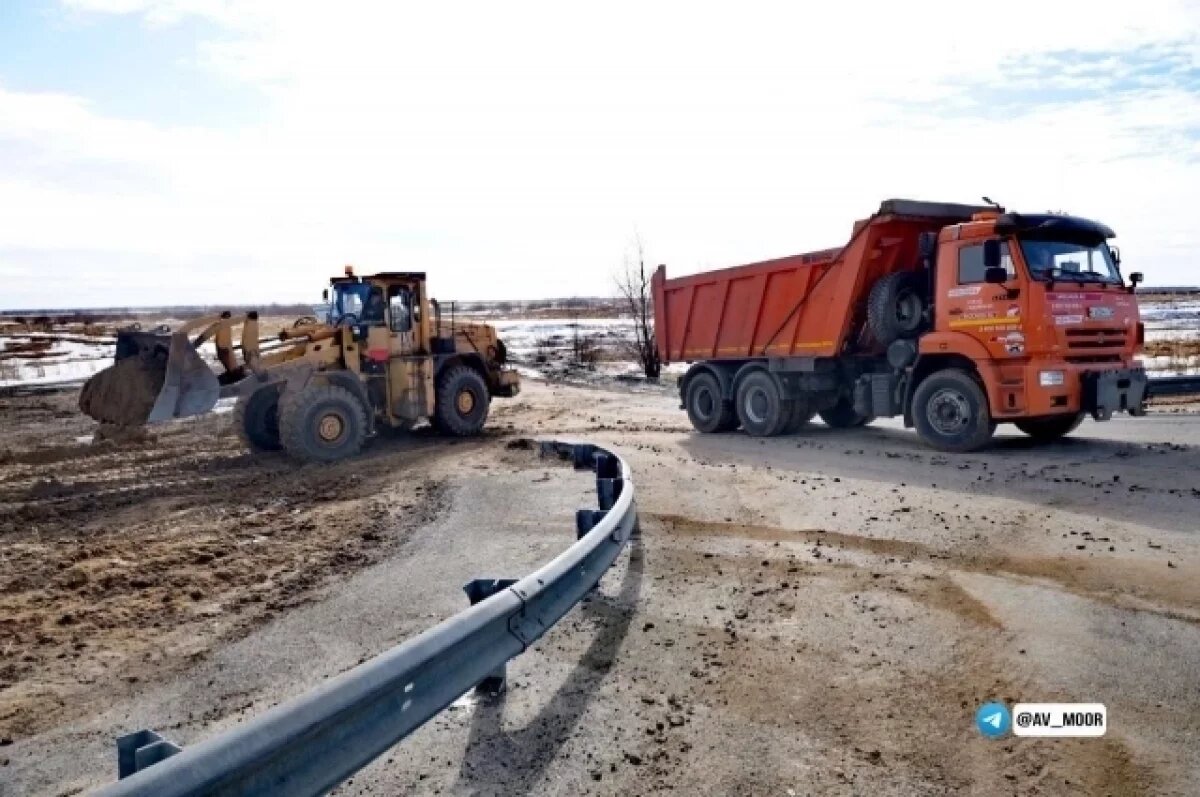    Трассу Тюмень-Омск защищают от паводка