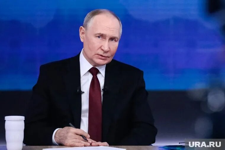 Владимир Путин представил к награде 9 жителей Пермского края. Фото: Роман Наумов © URA.RU