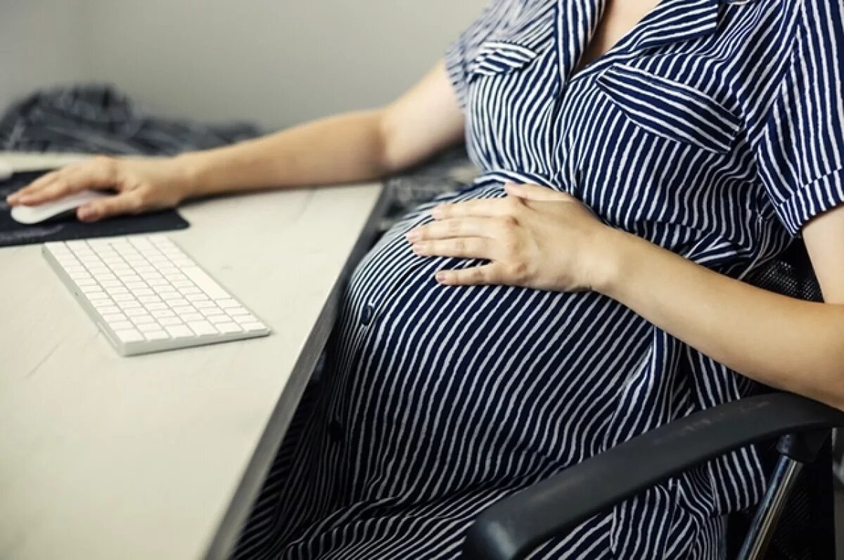    Саратовцам сообщили об увеличенных пособиях по беременности и родам