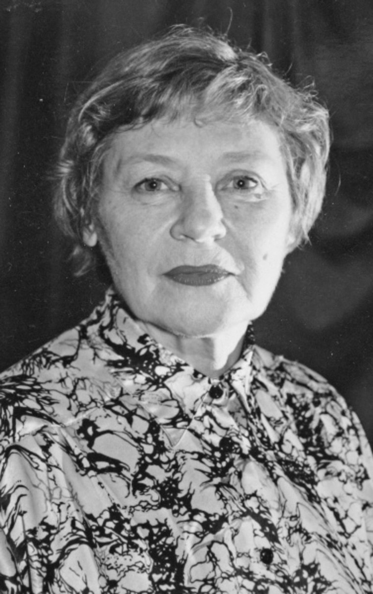 Елена Быстрицкая воспитала десятки мастеров балета. Фото: Пермское хореографическое училище