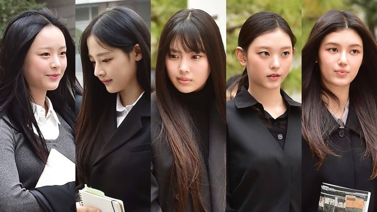    Участницы NewJeans у здания суда