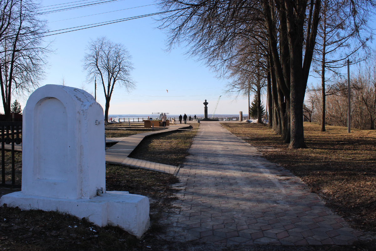 Сквер Ворожейкина в Городце. Фото автора