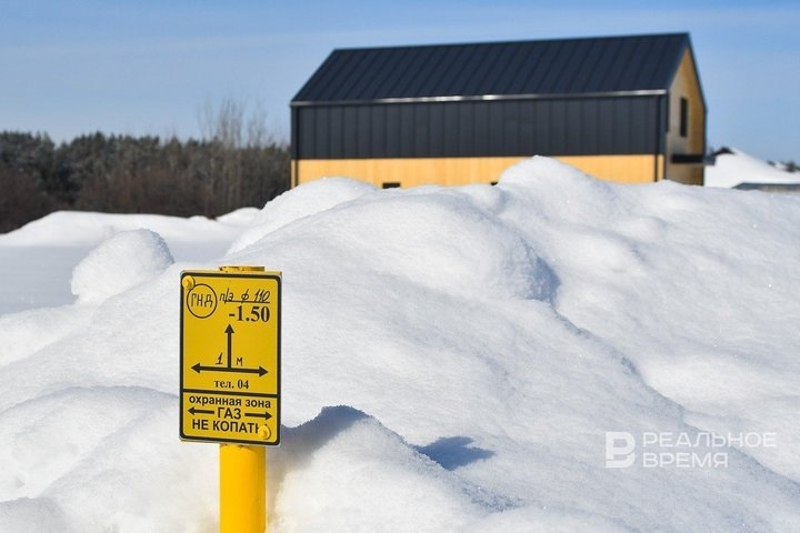 «Часть включенных в опубликованный план-график догазификации СНТ не подпадает под программу, по которой газ должен быть доведен до границы каждого садового участка». Максим Платонов / realnoevremya.ru