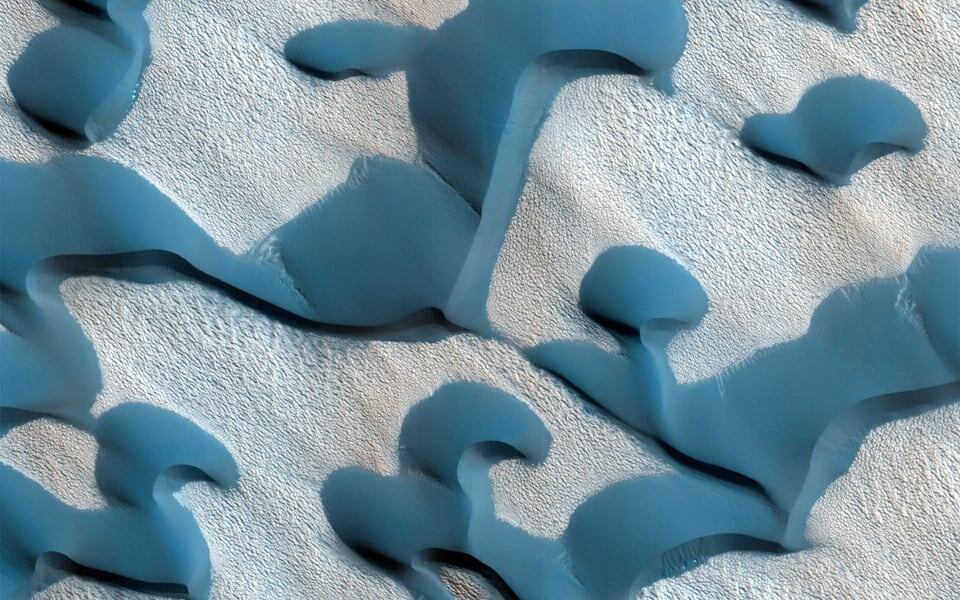 Полярные песчаные дюны, HiRISE, 2009