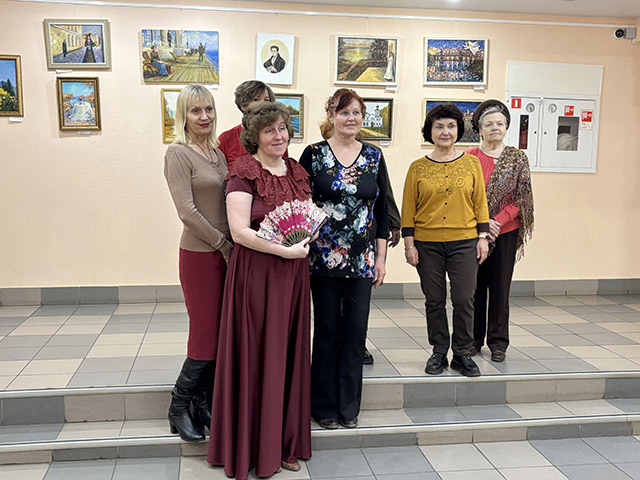 Тверичан приглашают на выставку «Мир глазами женщины»