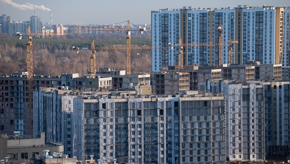    Строительство жилья в Приморском районе Петербурга. Автор фото: Сергей Ермохин / "Деловой Петербург"