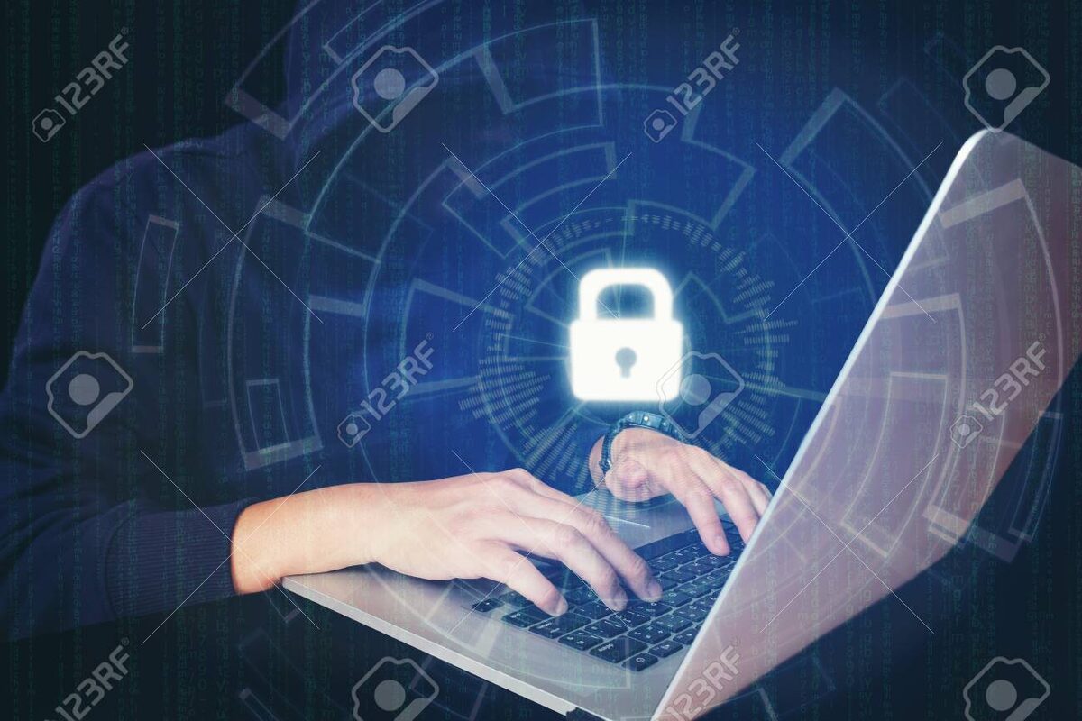    Выбор пути: как стать специалистом по информационной безопасности