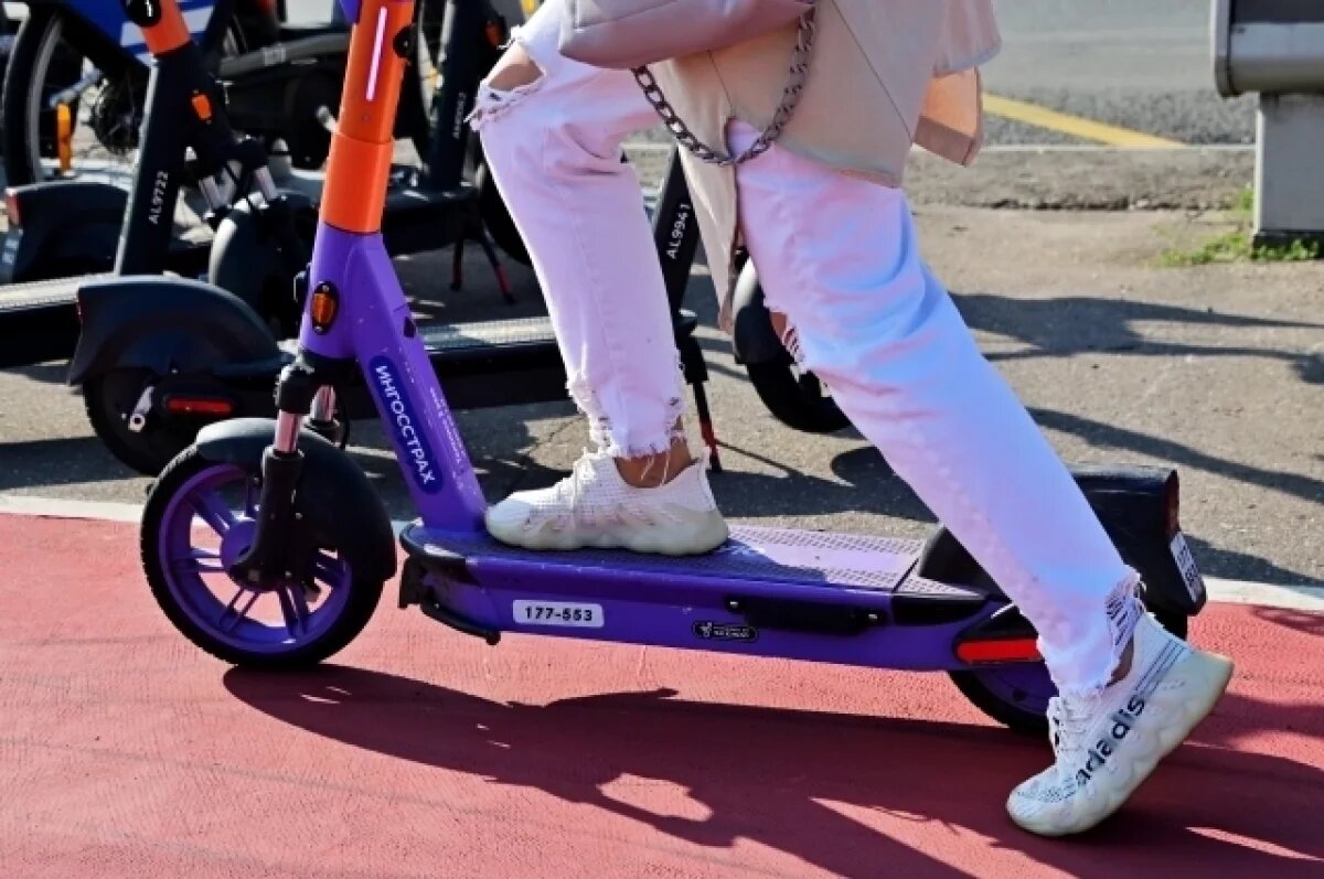    В Крыму оценили идею запрета езды на электросамокате без прав