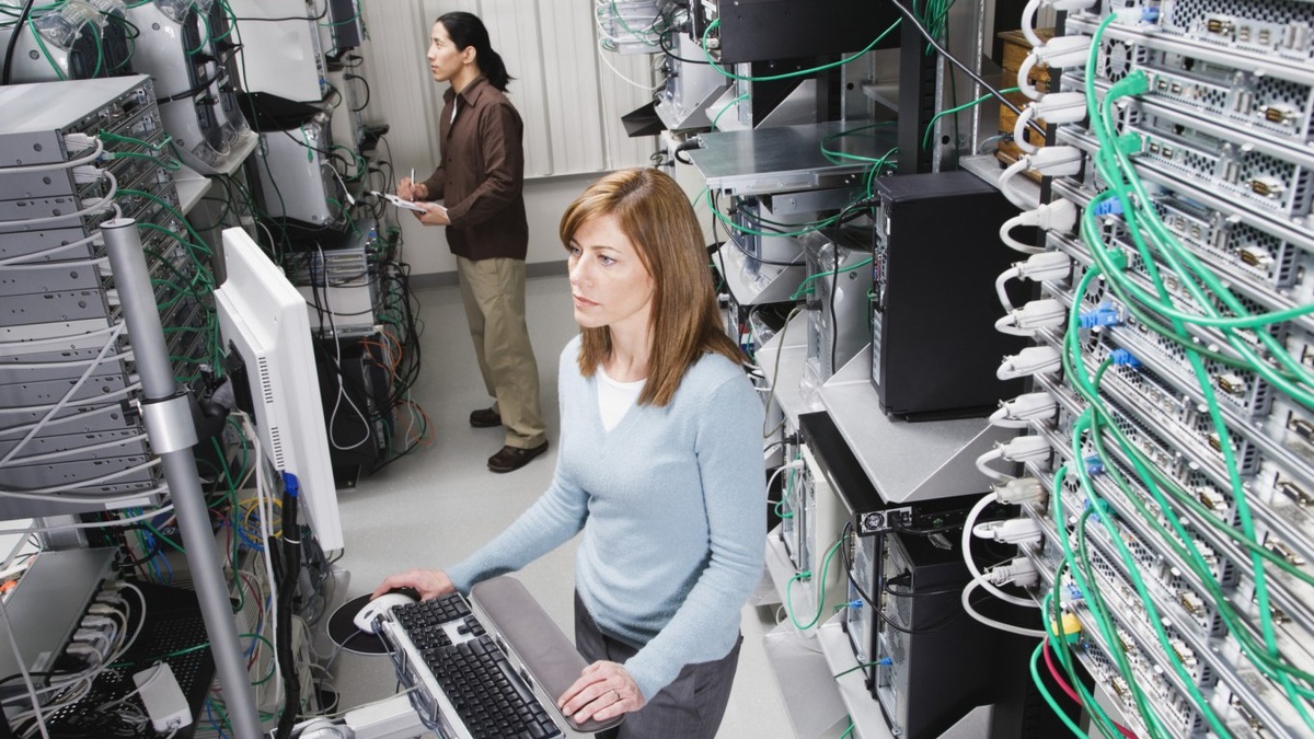    Дефицит специалистов на рынке: 8 сфер с высокими IT-заработками