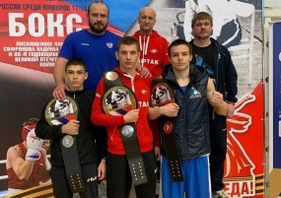    Тренируют спортсменов Владимир Романенко, Шамиль Курбанов, Николай Иглинский, Сергей Шашков, Владимир Степанюк и Иван Лыжов. пресс-служба губернатора и правительства Белгородской области