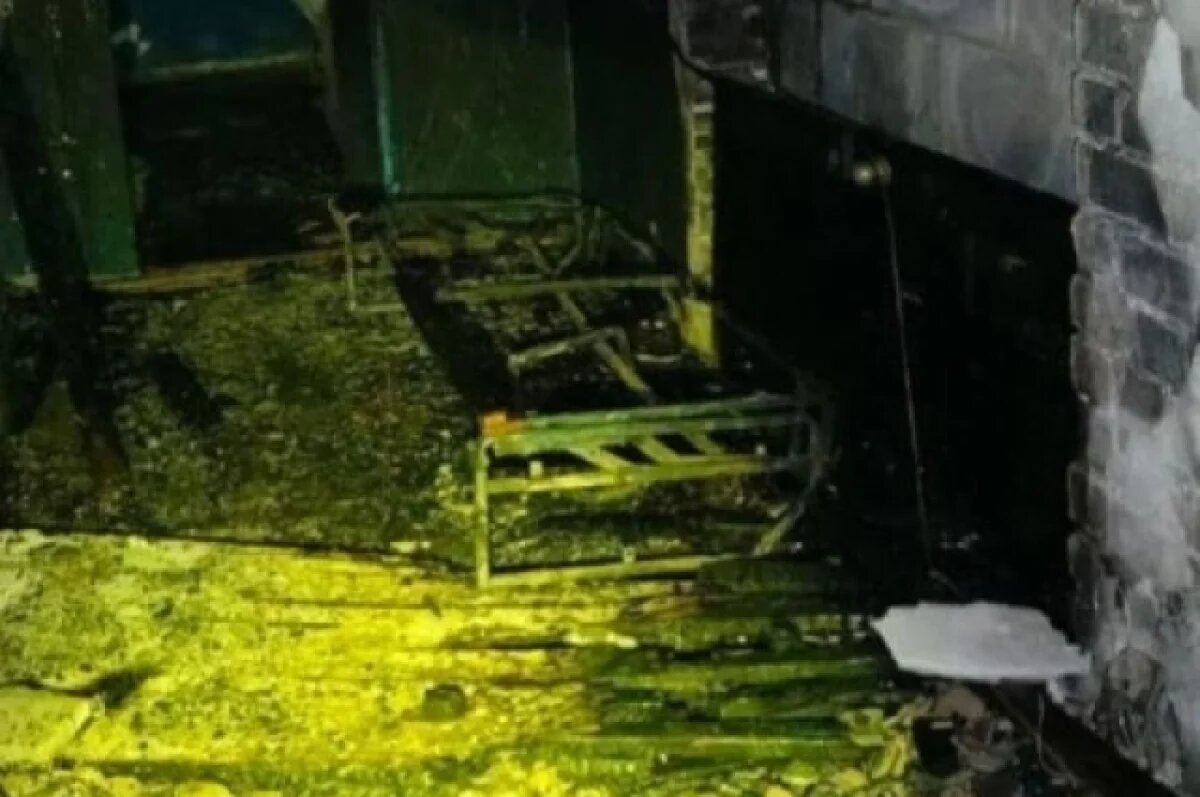    Из горящего общежития на севере Ульяновска спасли семь человек