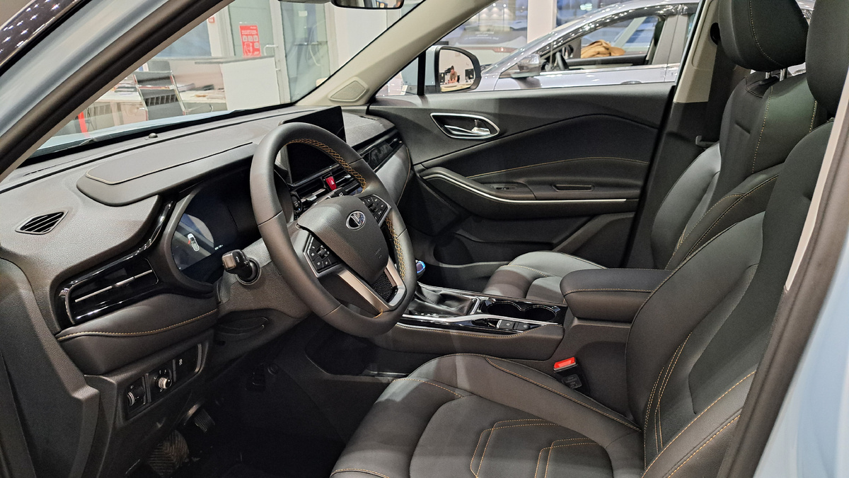 Москвич 3 в комплектации Комфорт в ДАКАР на Кржижановского 15