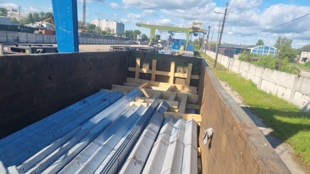 перевозка металлоконструкций в полувагоне