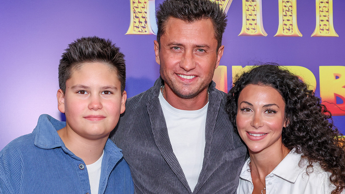 Павел Прилучный с сыном Тимофеем и женой Зепюр Брутян. Фото: Алексей Белкин / Global Look Press