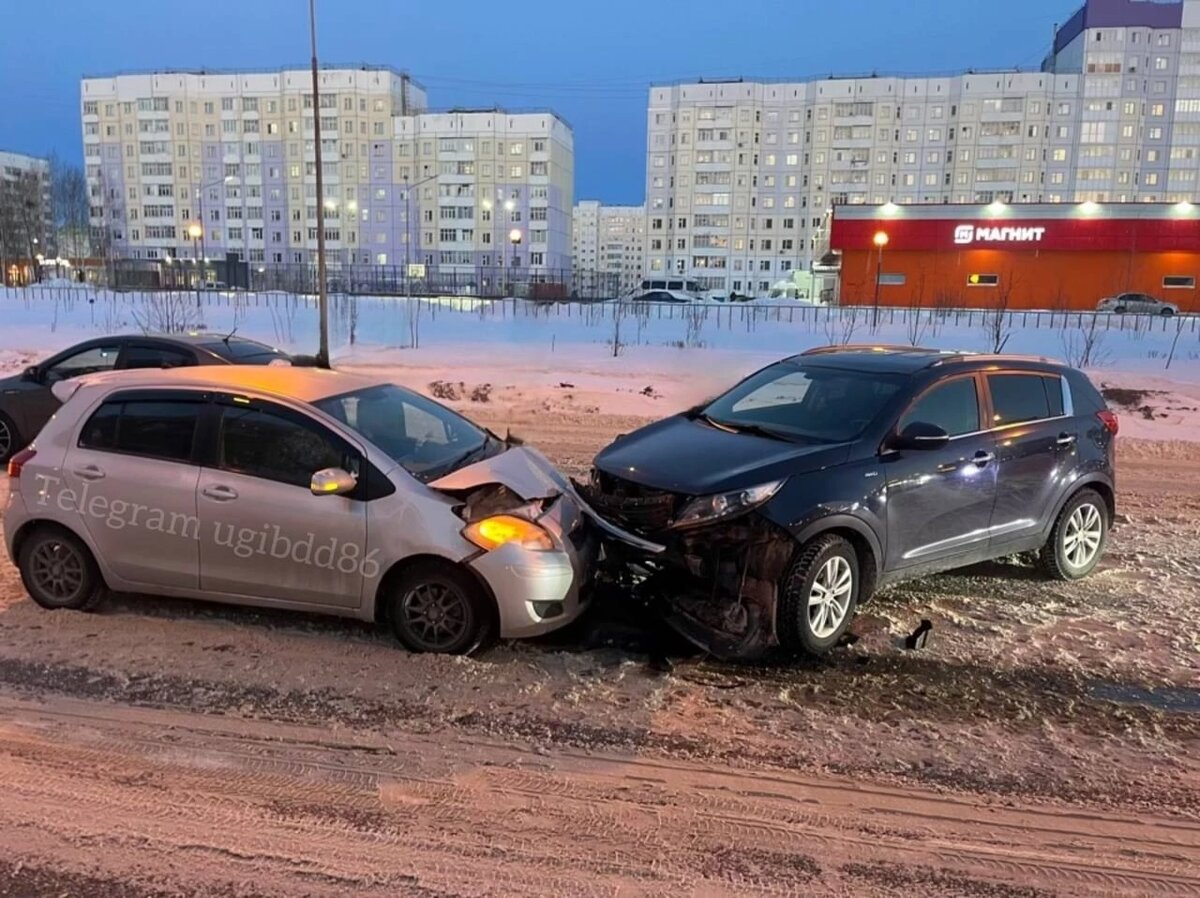    В Югре автомобили сбивают пешеходов и велосипедистов