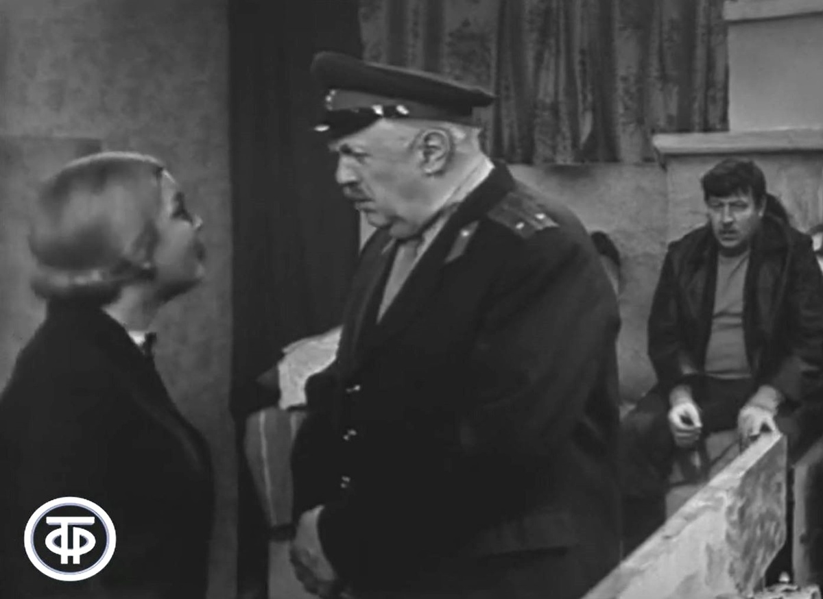 Кадр из фильма-спектакля "Развод по-нарымски" (1972)