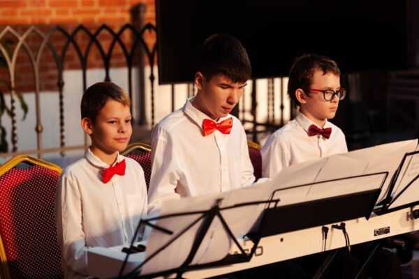    Всероссийский инклюзивный фестиваль «#ЛюдиКакЛюди»/vk.com