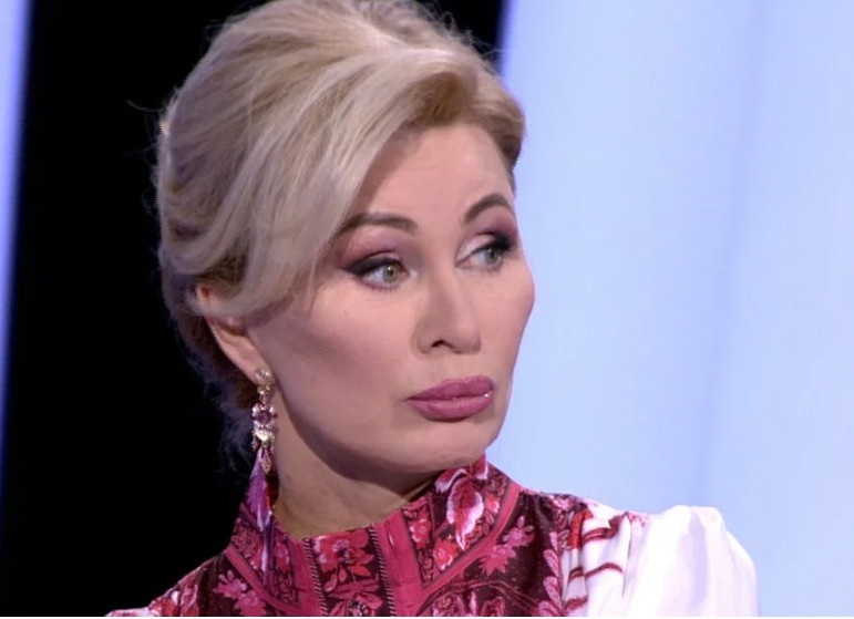 Вика Цыганова