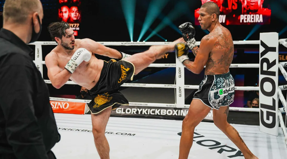 Артём Вахитов против Алекса Перейры в GLORY