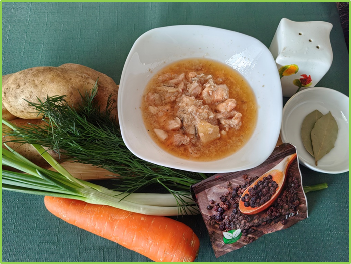 Ингредиенты для рыбного супа