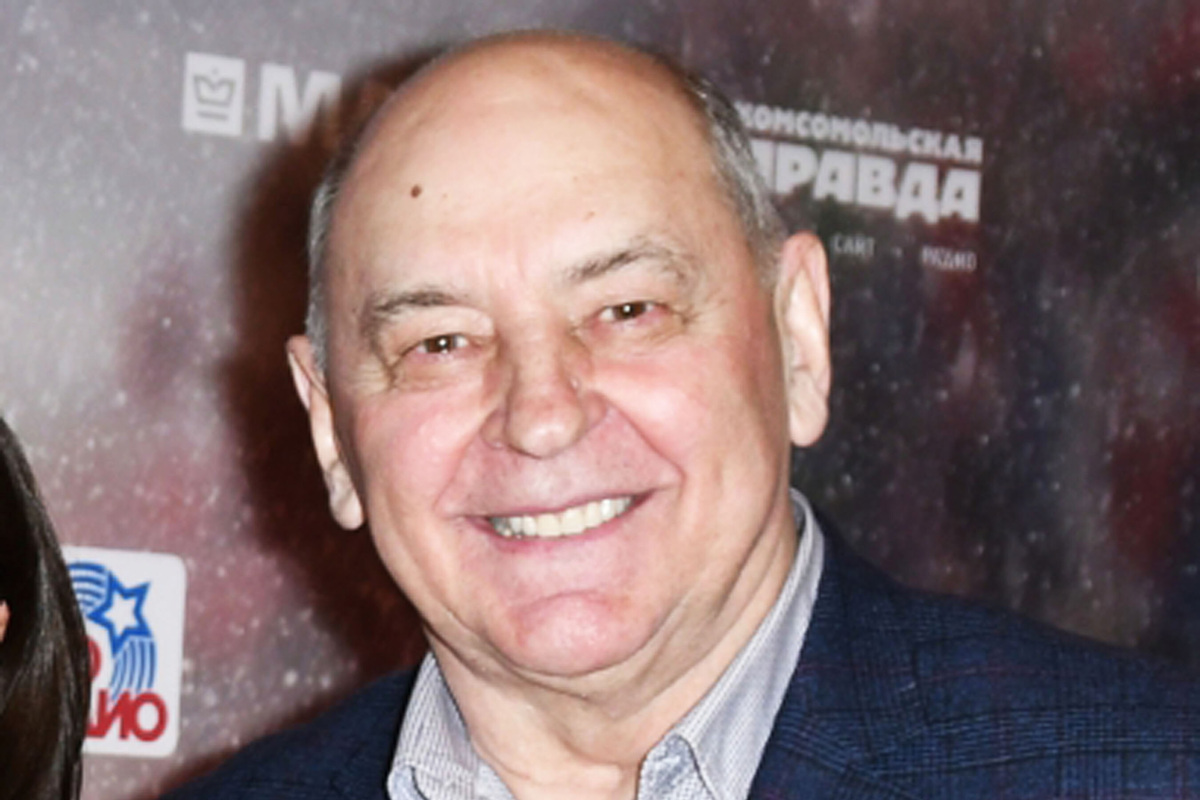     Олимпийский чемпион по биатлону Владимир Барнашов перевел мошенникам три миллиона рублей